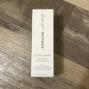 NEW August & Monroe Calm Cream Vitamin B3 Gel Moisturizer